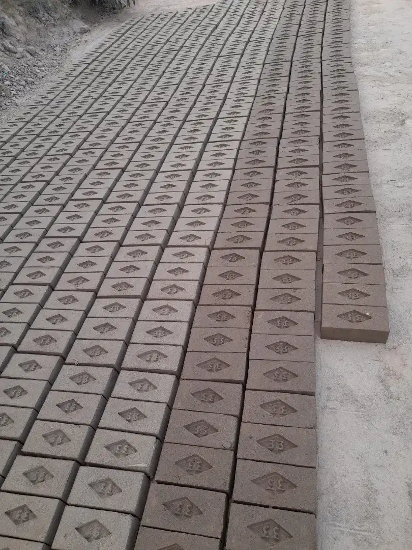 Supet fine Quality bricks available for sale on discounted price