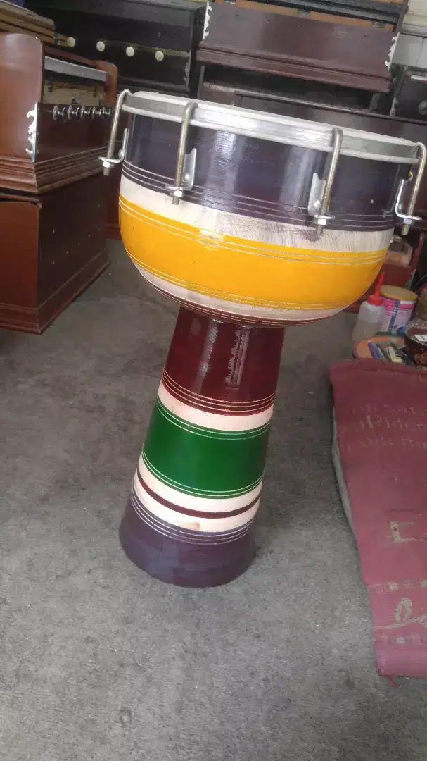 Wooden 10" Wooden darbuka light brown with many design Available for Sale