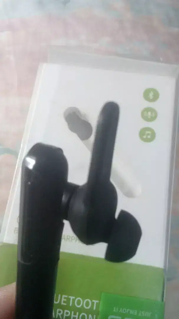 Qcy A1 Bluetooth & Loud Wireless Music Handfree