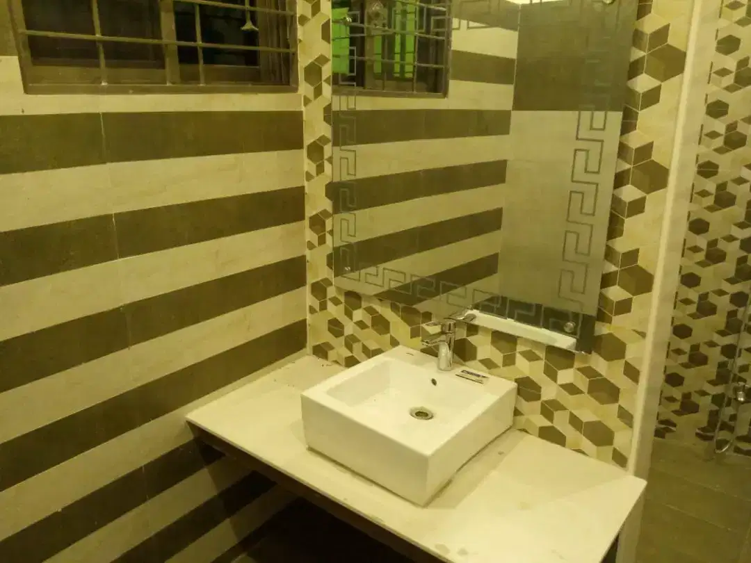 Gcp 10 marla brand new house for sale