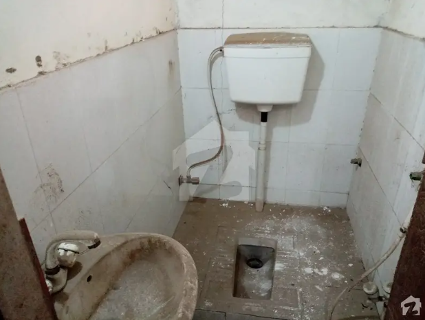 Triple Storey Commercial Building First Floor Flat Available For Rent At Block D