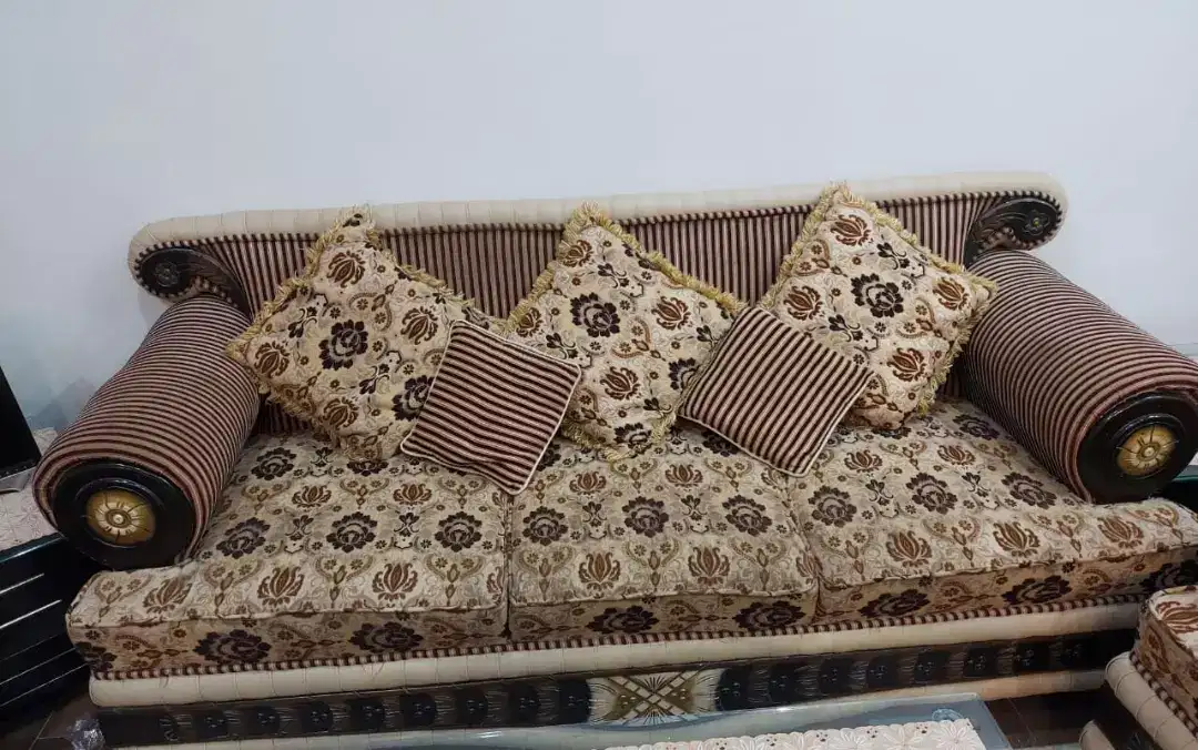 Sofa set completed sale