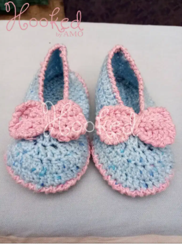 Crochet shoes for girls Available for sale