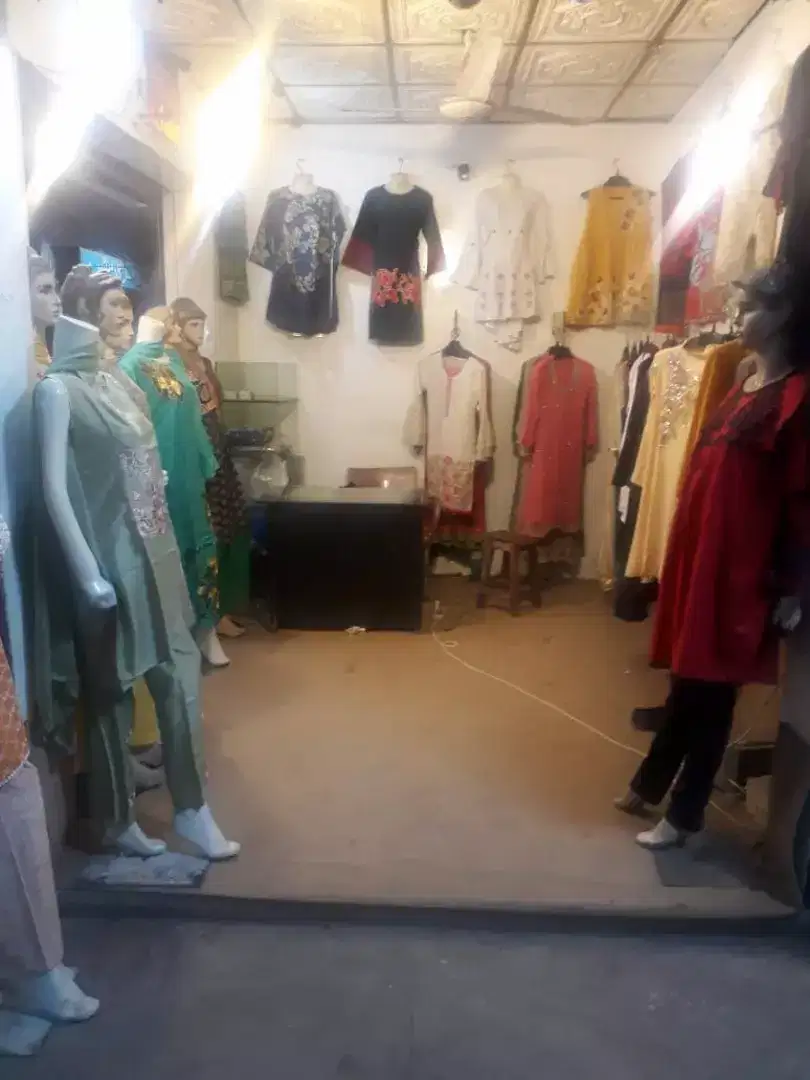 Shop in gaziabad main bazar