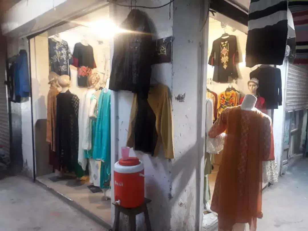 Shop in gaziabad main bazar