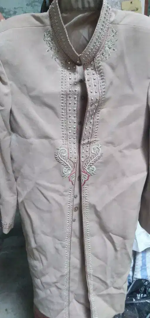 شیروا نی برائے فروخت