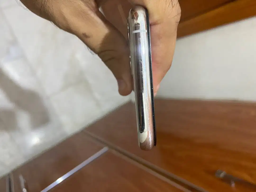 Apple Iphone 11 Pro 64 GB Dual Physical SIM (Silver White)