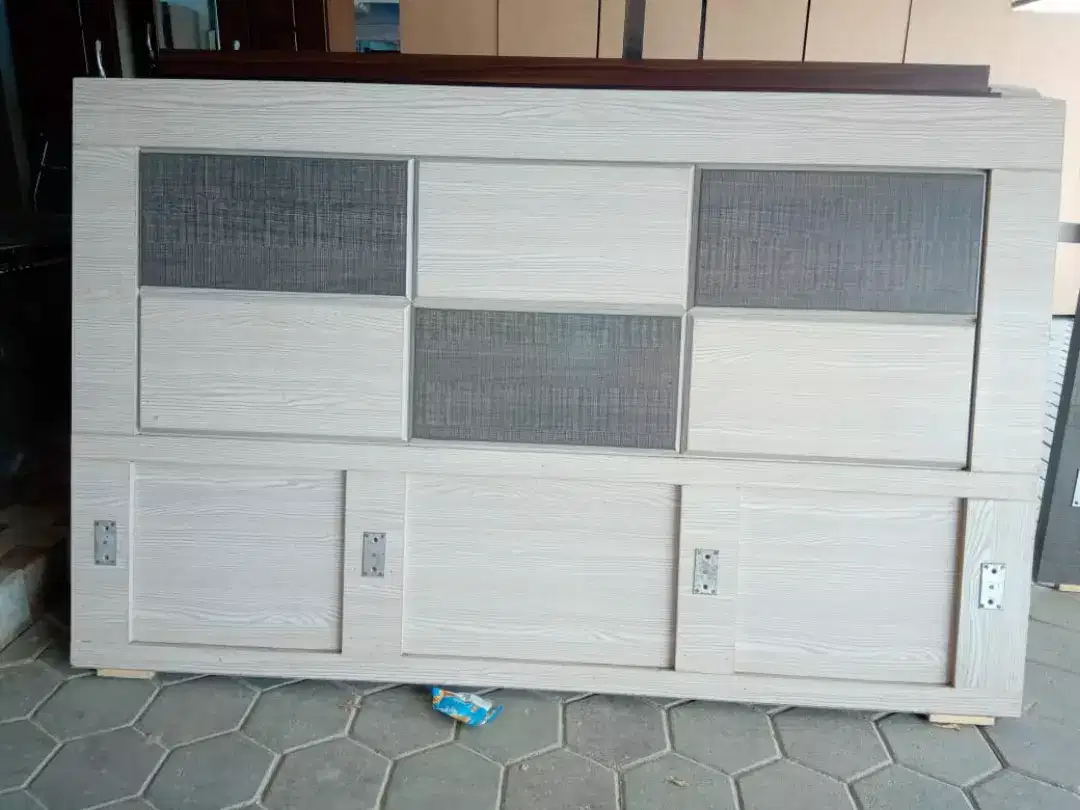 King size beds 6*6:50 for sale