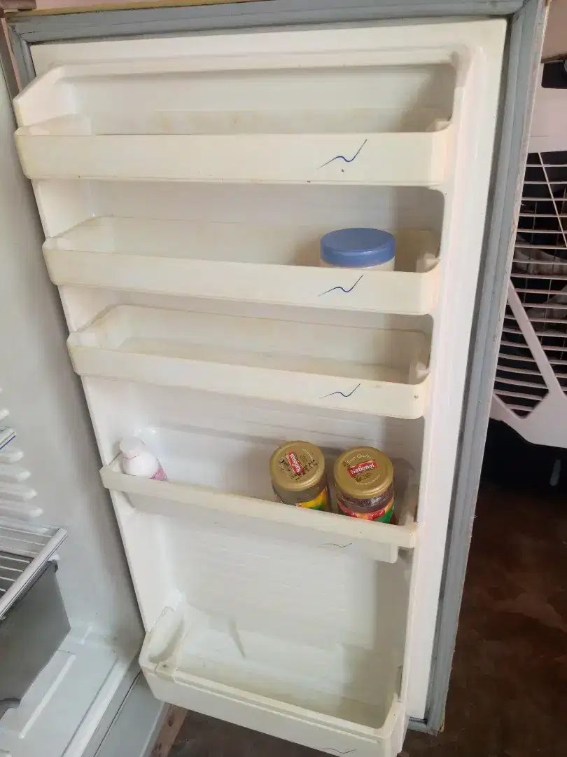 Dawalance fridge good coling no any fault