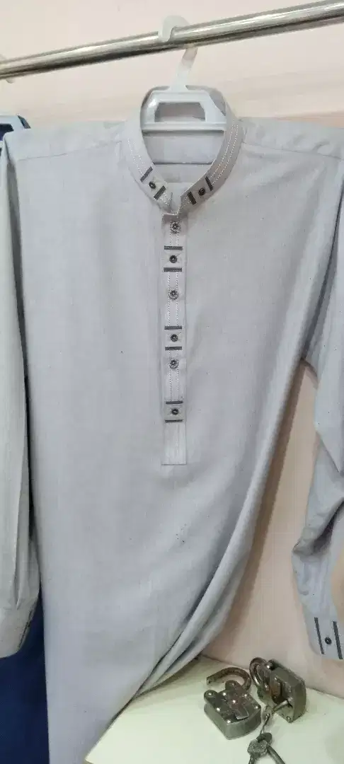 Man rademad soth dress available for sale