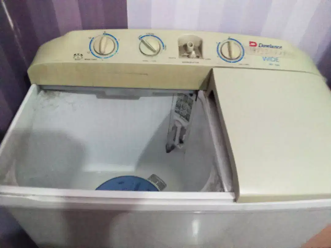 Dowlance washing machine available for sale