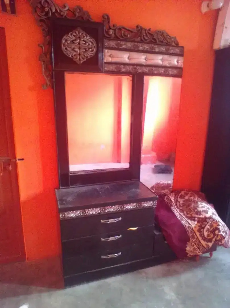 Bedroom Set Complete available for sale