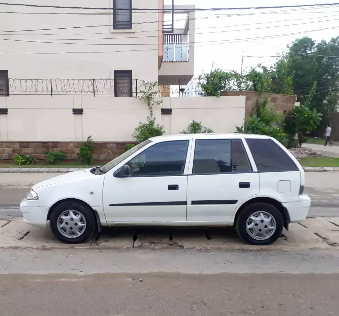 Suzuki Cultus VXR 2010 for sale  location Dha Defence Karachi