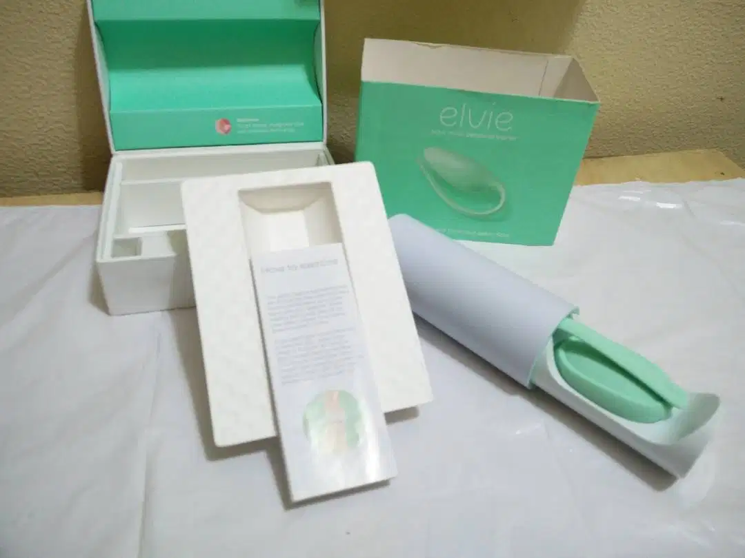 Elvie Pelvic Floor Trainer broght from abroad Like New