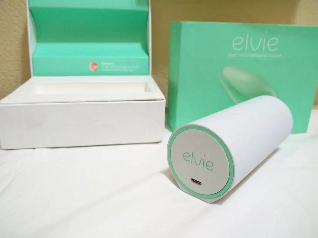 Elvie Pelvic Floor Trainer broght from abroad Like New