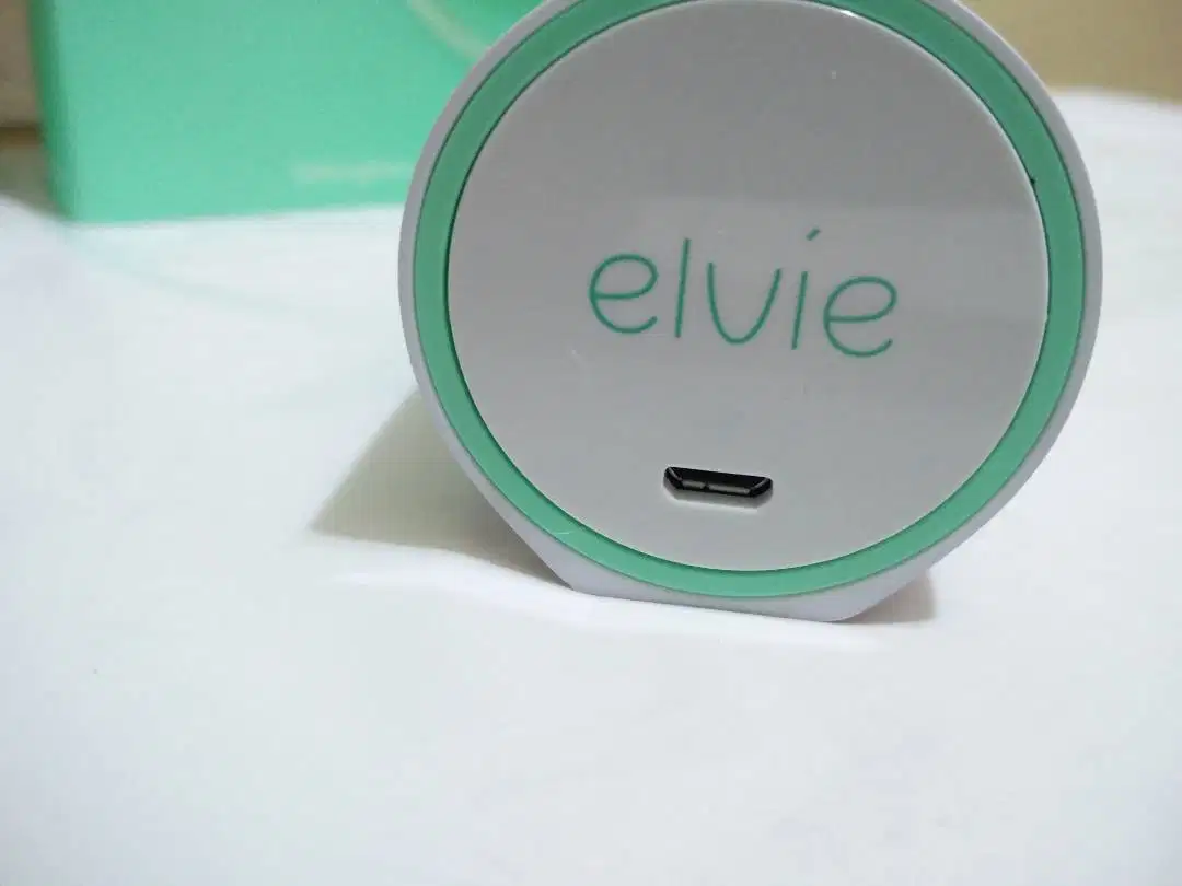Elvie Pelvic Floor Trainer broght from abroad Like New