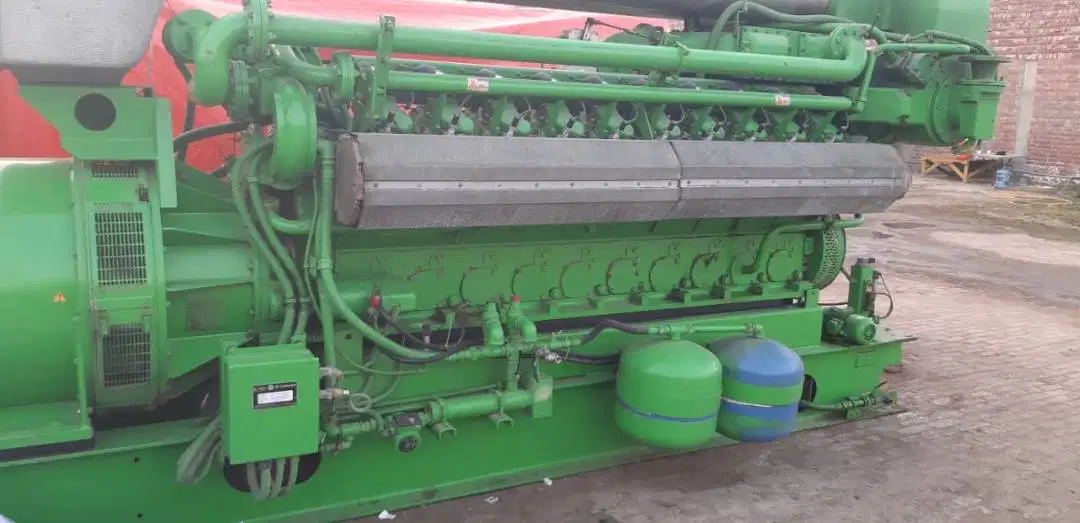 Generator Denyo Cummins Perkins Caterpillar diesel gas Generator's