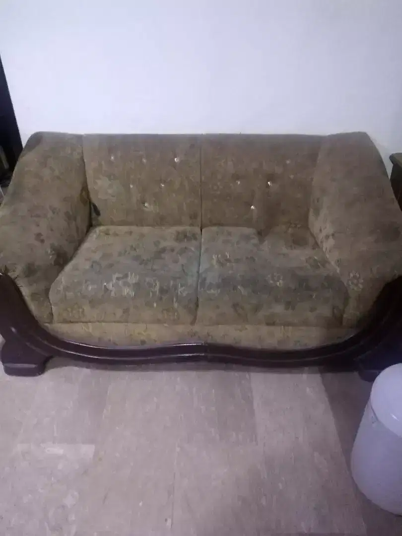 Sofa Set for sale