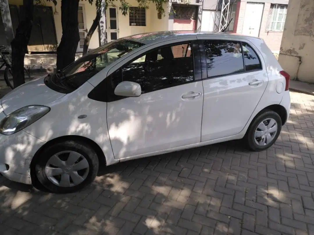 Toyota Vitz 2011 car available for sale on installment.