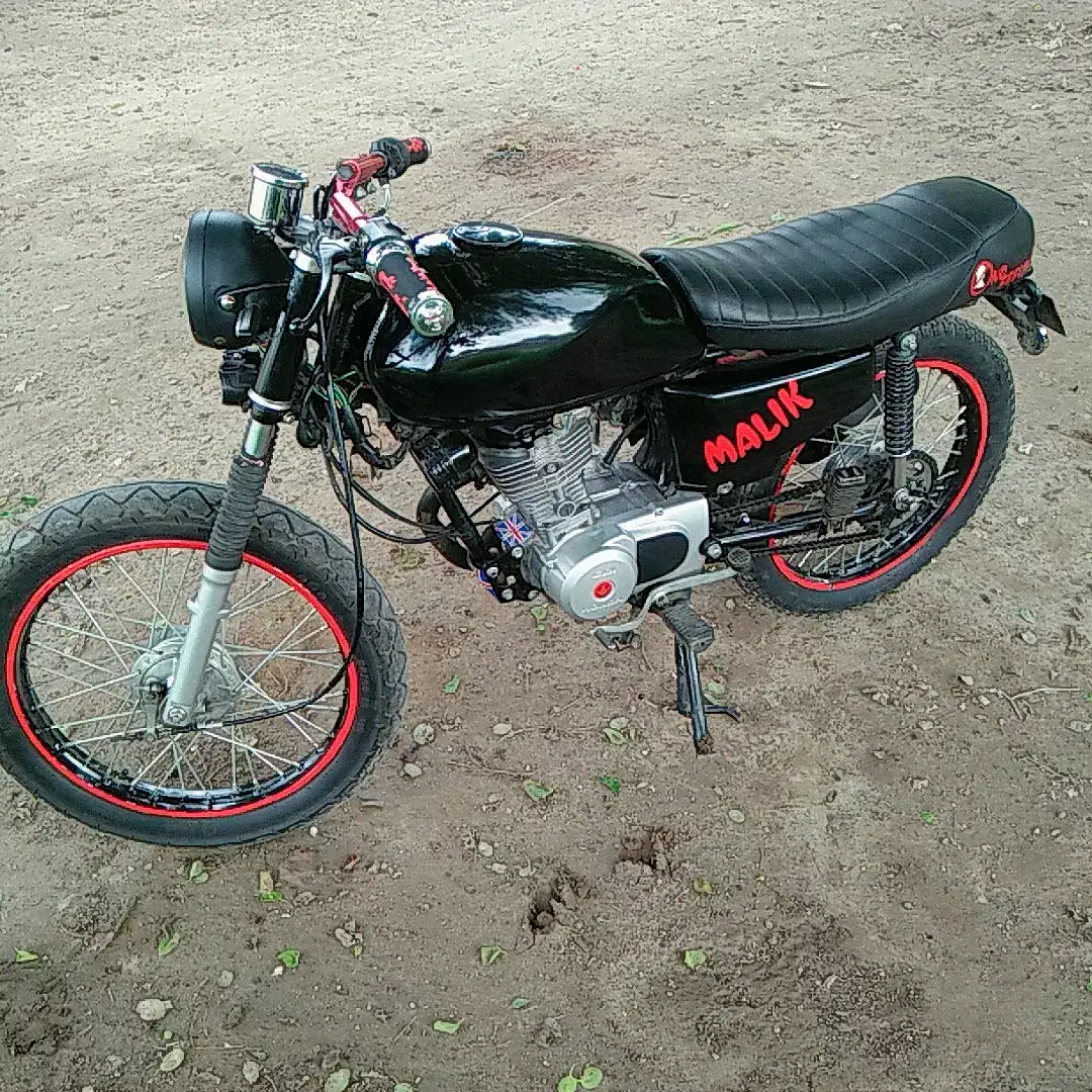 Black Honda 125 CG for sale in khanewal