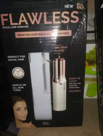 New Finishing Touch Lumina Hair Removal Pen Available for Sale in Gujranwala