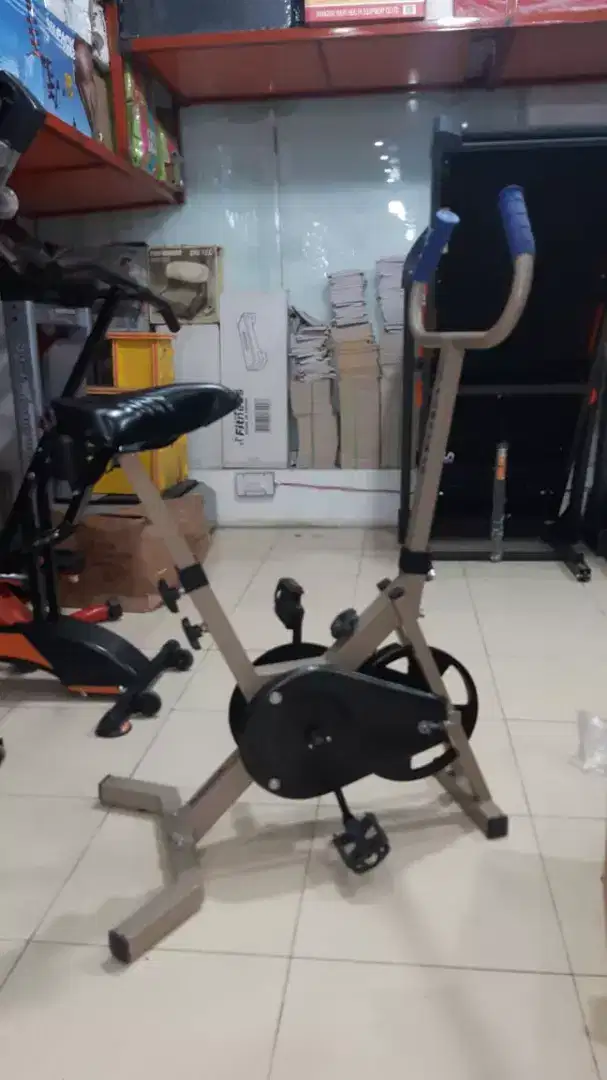 Elliptical cycle, Exercise Machine, Elliptical Trainer Home Gym for sale
