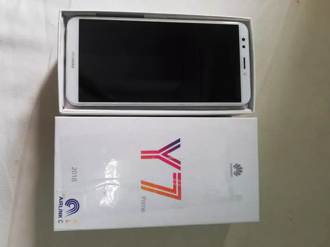 Huawei Y7 Prime 2018 3gb/32gb available for sale