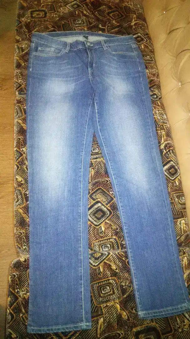 Export jeans left new export fresh available for sale