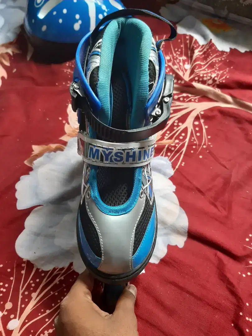 Skating Shoes available for sale in Lahore
