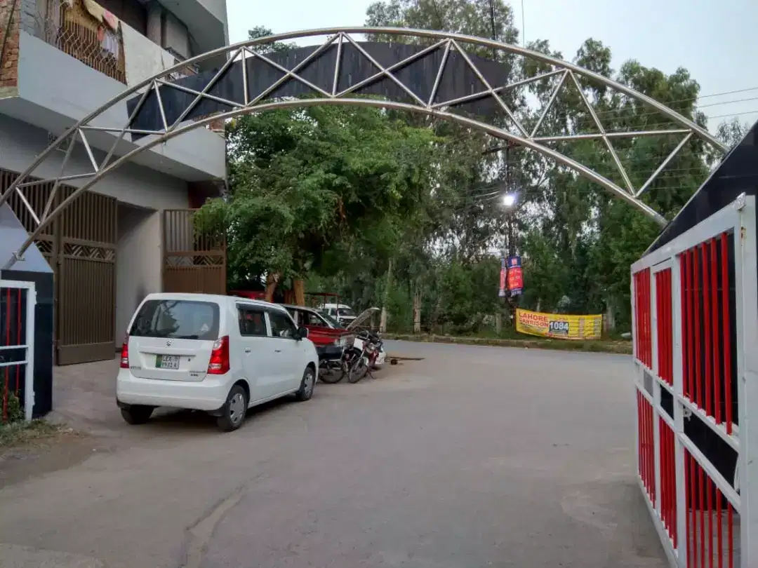 Wedding guest stay green town on daily base for rent in Lahore