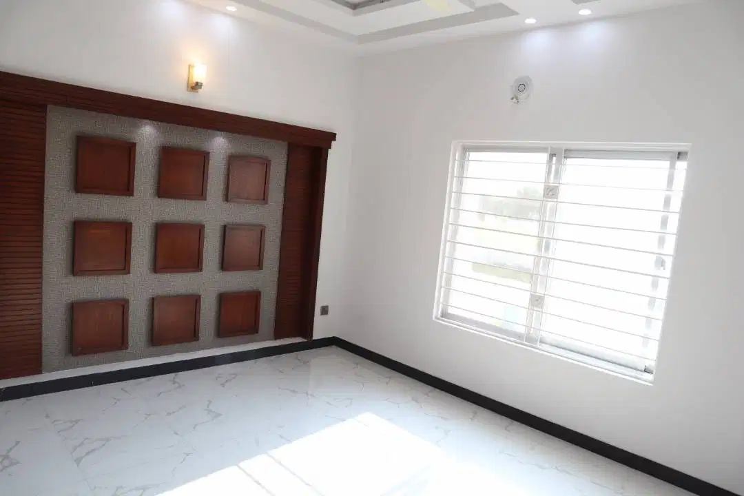 Luxurious Designer 5 Marla House For Sale In Bahria Town Jinnah Block