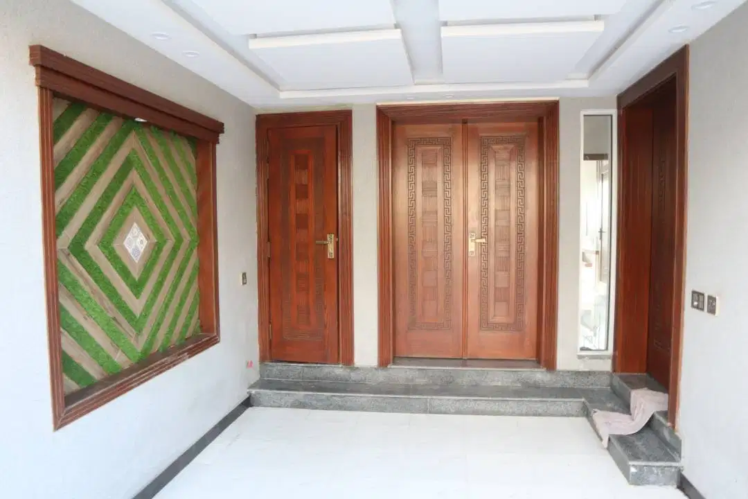 Luxurious Designer 5 Marla House For Sale In Bahria Town Jinnah Block