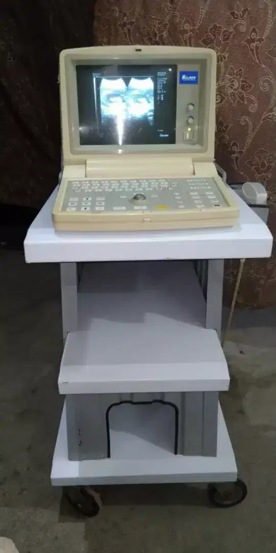 Ultrasound machine available for sale in Lahore
