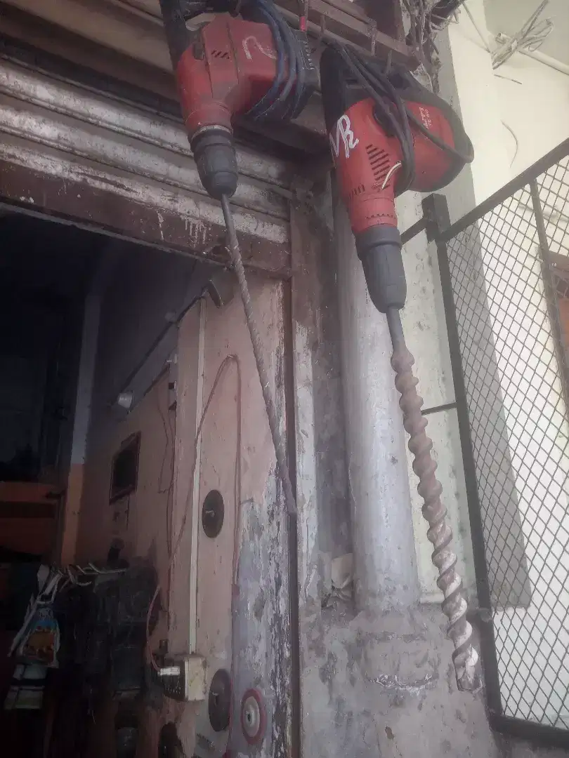 demolition hammer and drill machine available for sale in Karachi