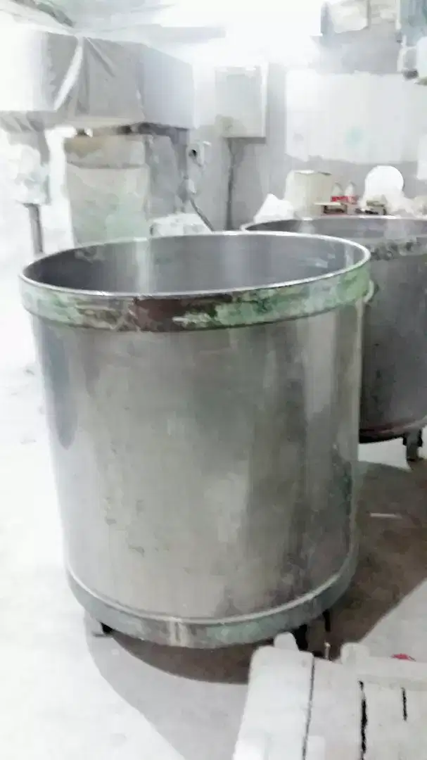 Paint mixture machine available for sale in Gujranwala