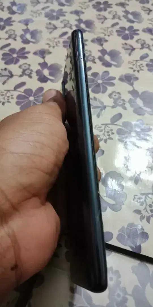 Samsung Galaxy A71 Smartphone For Sale in Khanewal