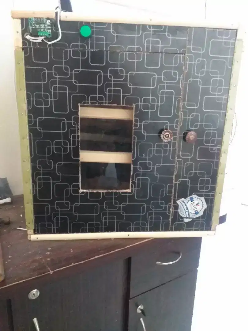 Good quality incubators available for sale in Bahawalpur
