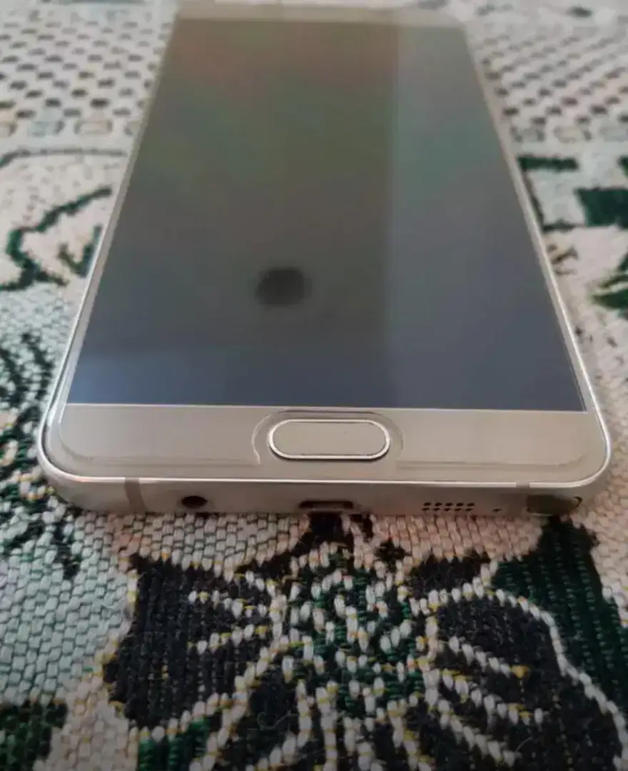 Samsung Galaxy note 5 Smartphone gold color For Sale In Khanewal