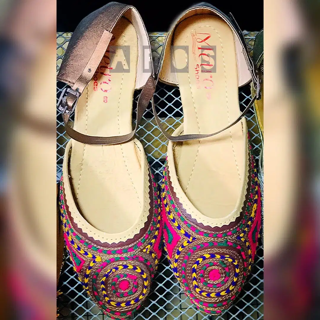 Ladies /Shoes available for sale