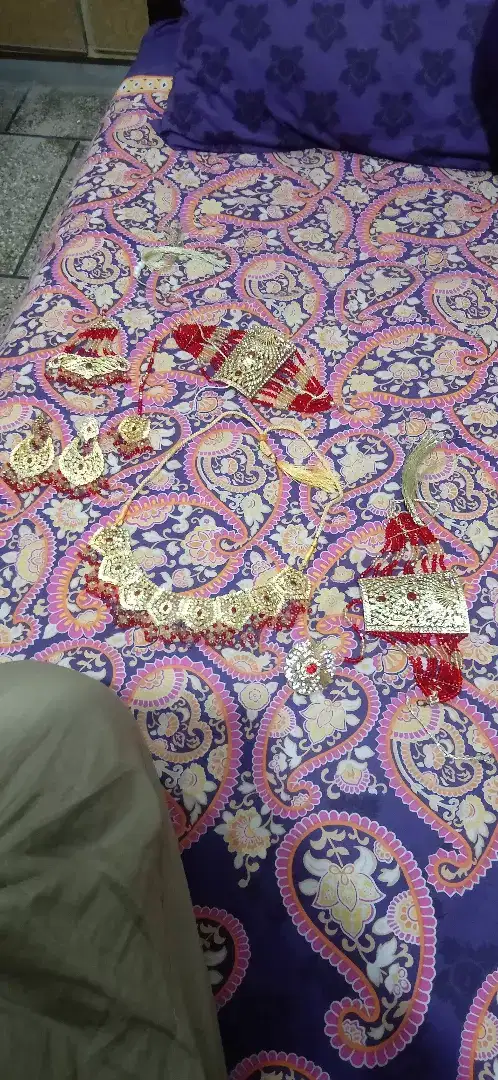 Bridal jewellery new set available for sale