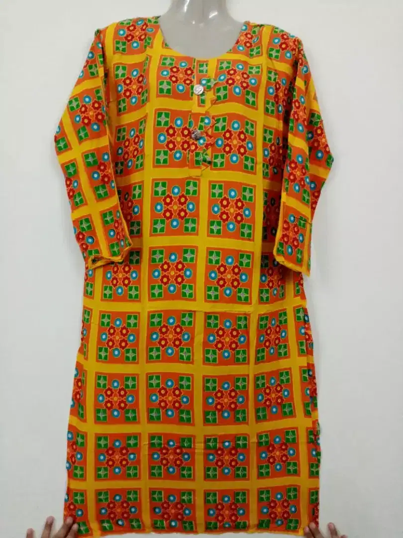 Ladies Shirts available for sale in Sialkot