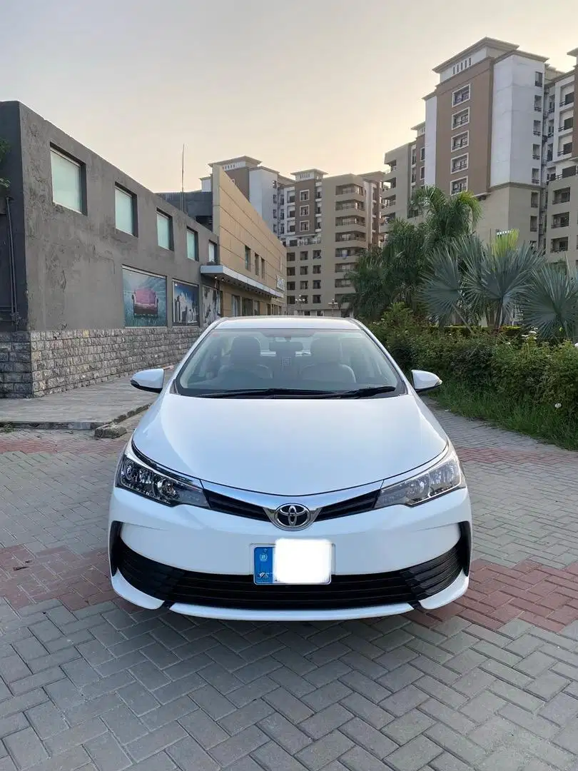 White color Toyota Altis 1.6 2018 model Car available for sale in Islamabad