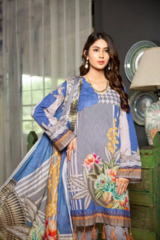SUMMER SALE Digital Printed Lawn Suit 3 PC's For Sale in Faisalabad