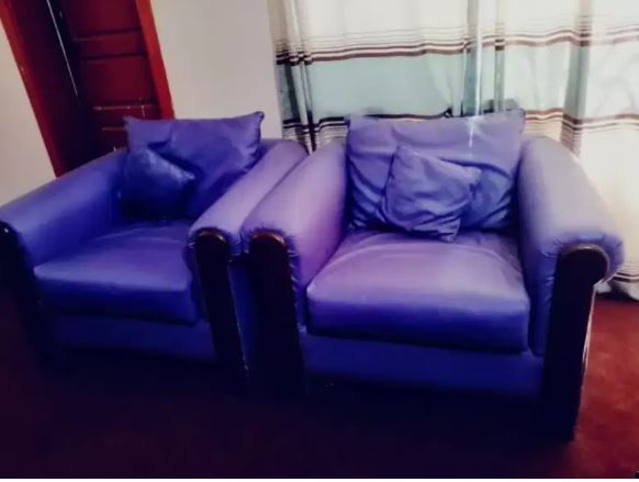 5 seater sofa set available for sale