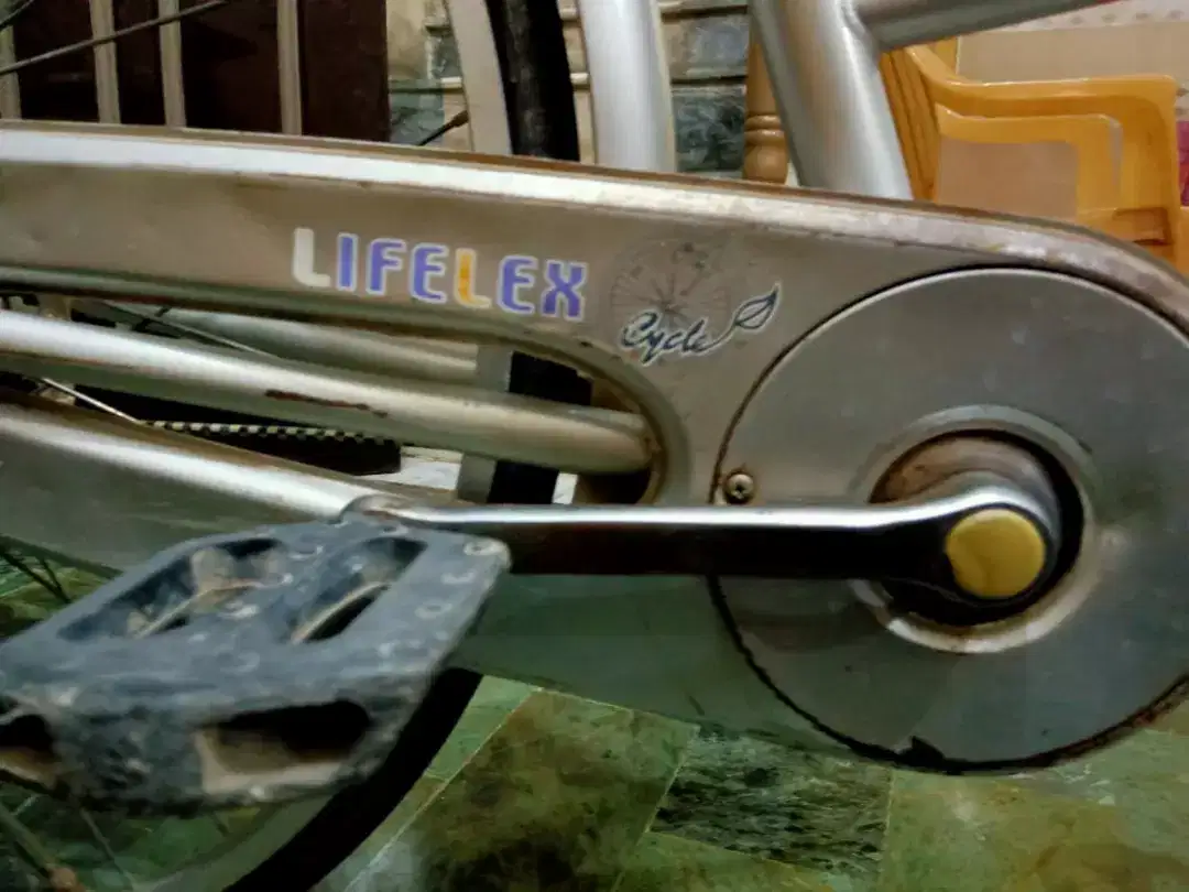 Japanai bicycle one hand use available For sale in Peshawar