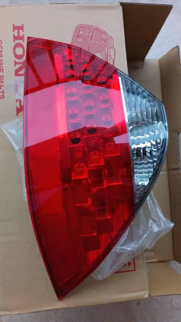 Accord cm6 tail light for sale