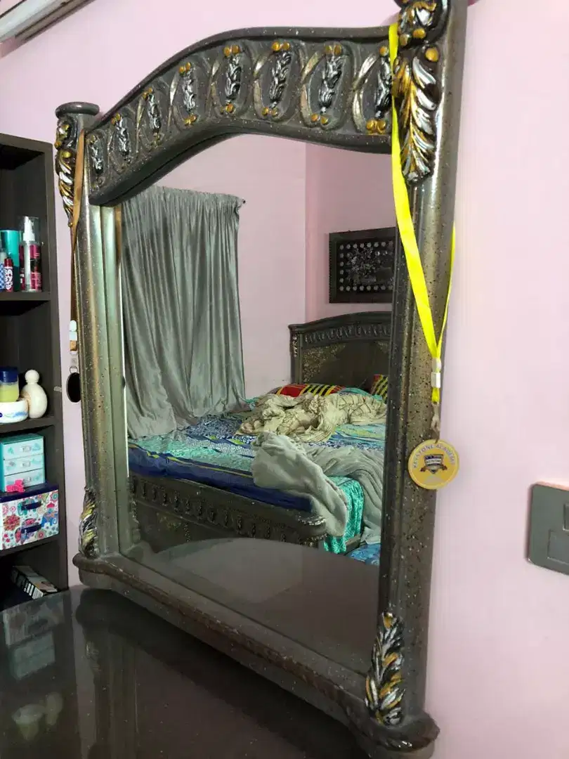 Dressing Table Available For Sale in Karachi