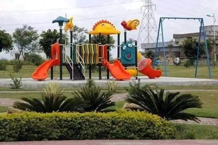 Block B 35X70 Prime Location Plot For Sale B.17 in  Islamabad
