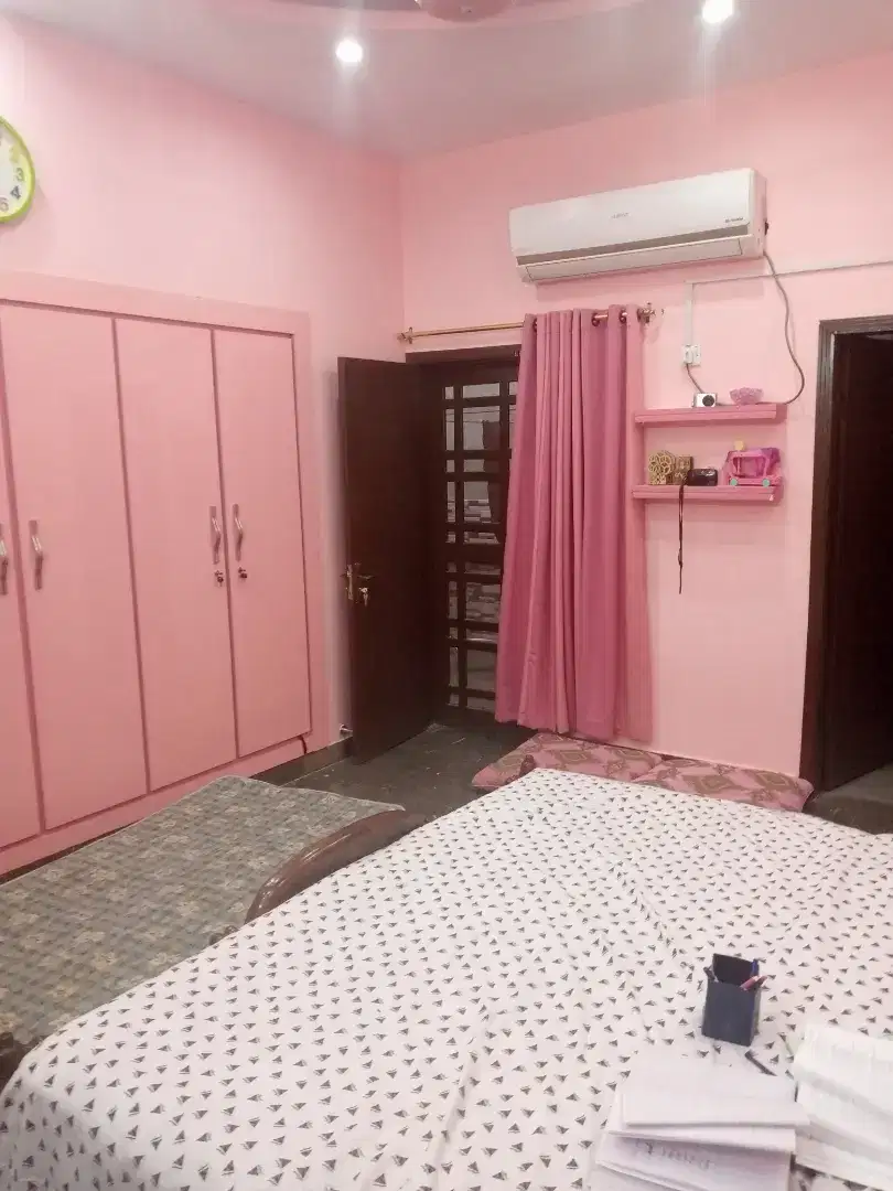 Beautiful House for sale in karachi