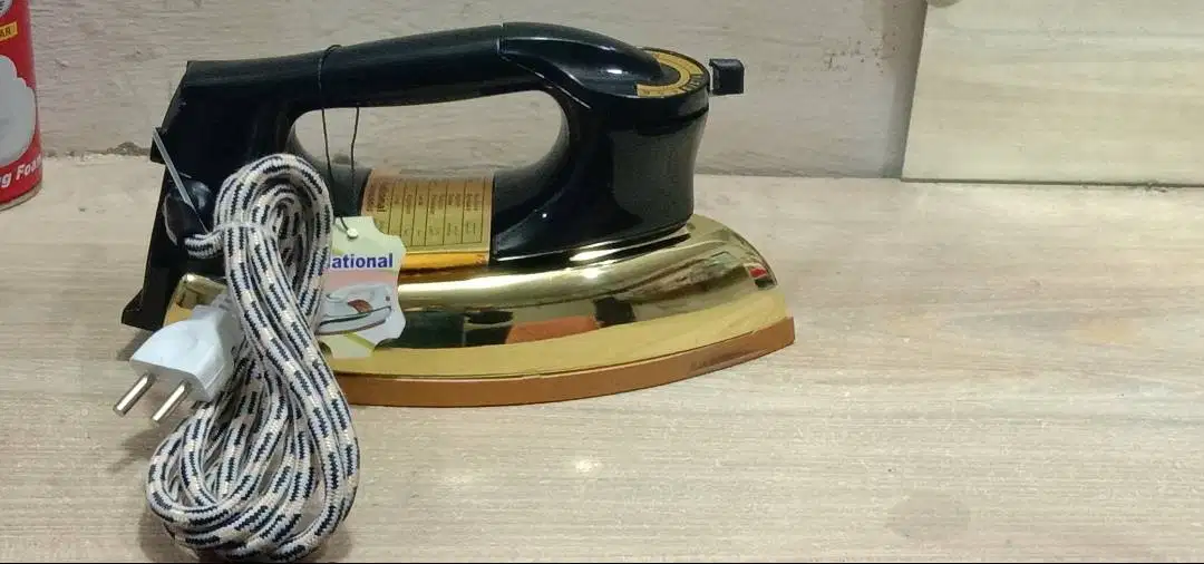 Higher quality national golden iron with black handle For sale